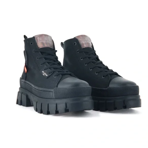 Palladium ‘Revolt HI TX’ Boots - Black - Picture 3 of 8